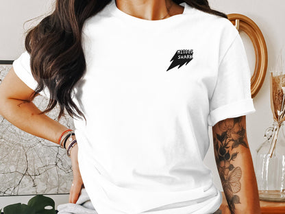 Middle Shark Tee - T-Shirt - Middle Shark