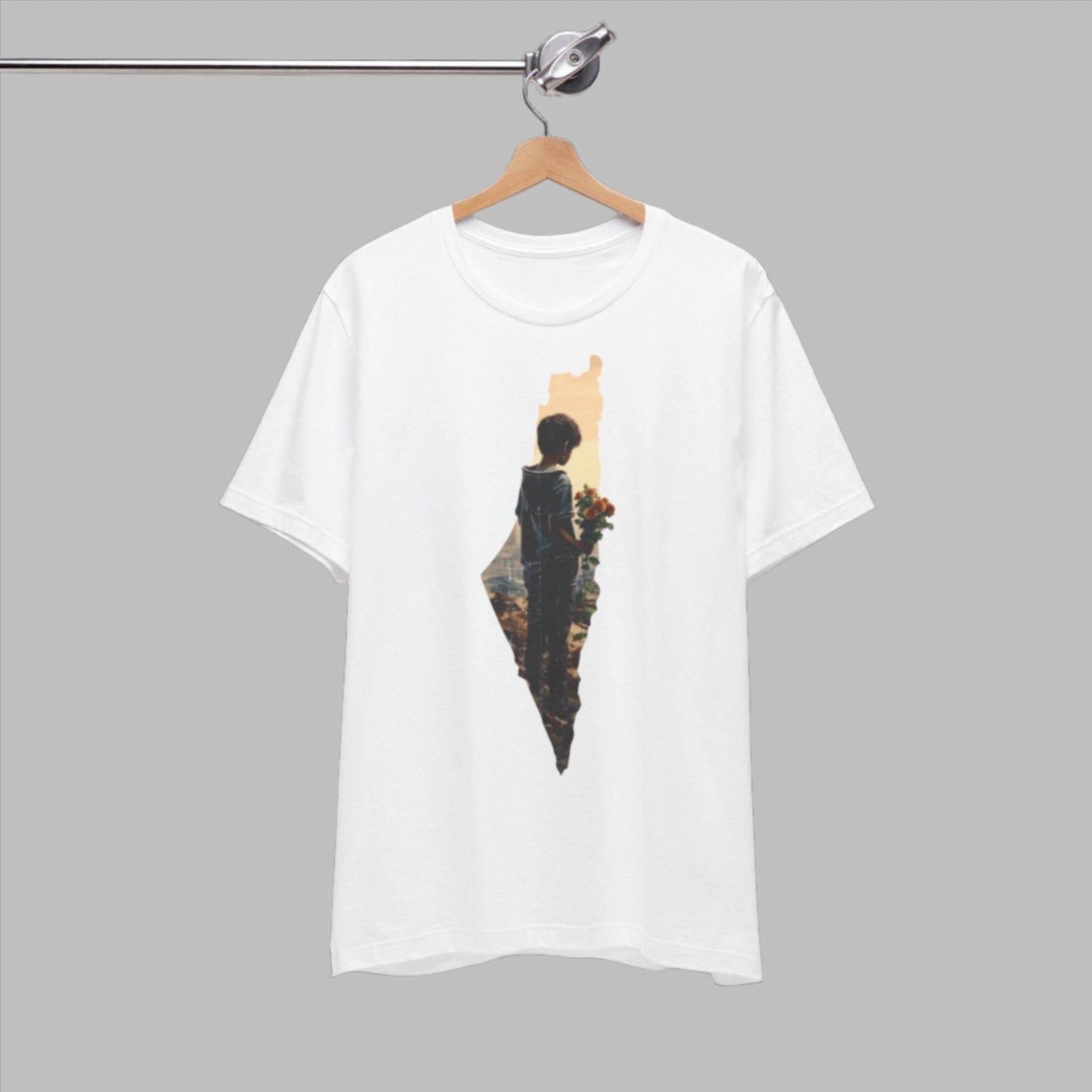 Plaestinian child holding flowers for peace T-shirt - T-Shirt - Middle Shark